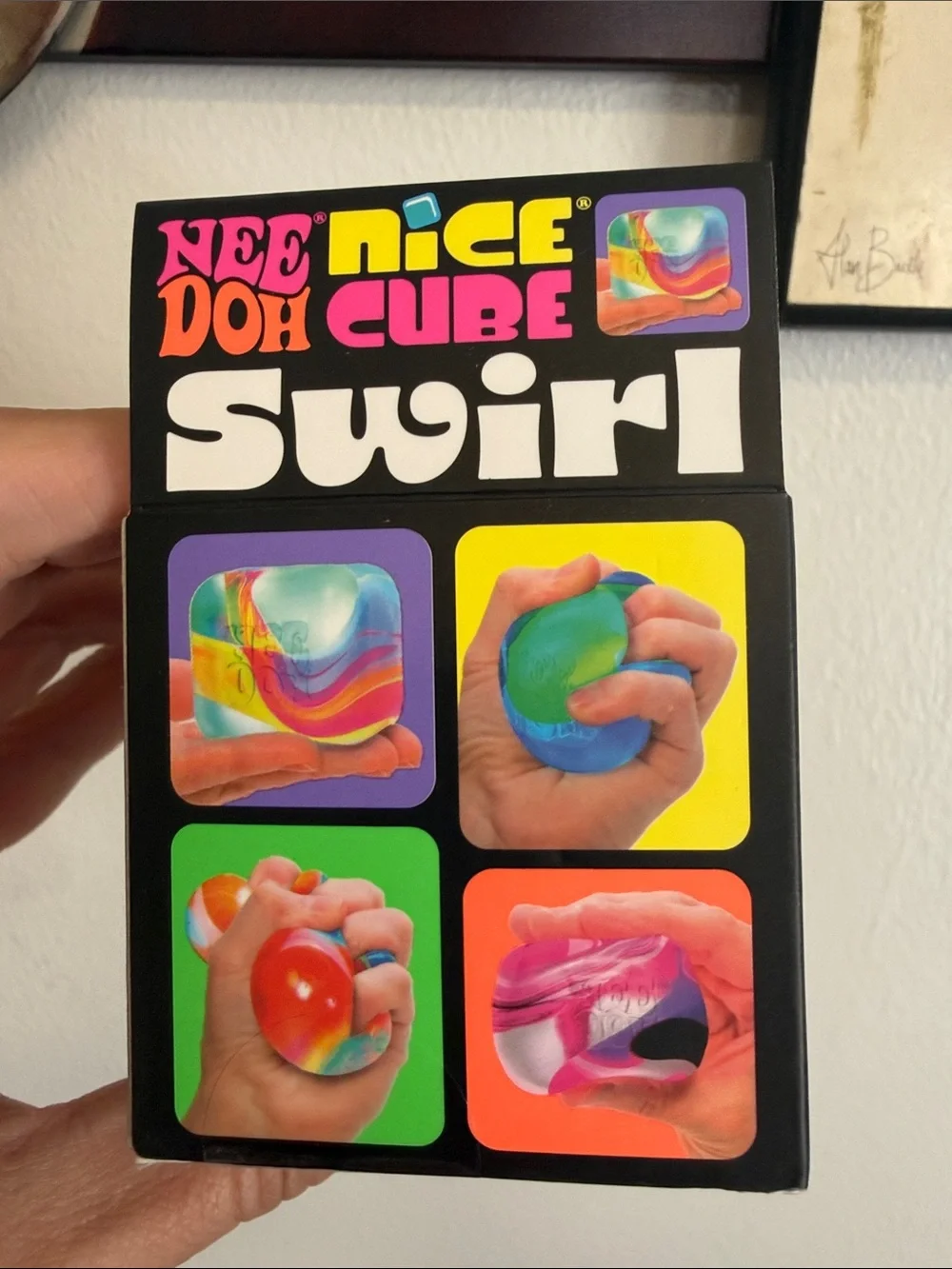 Nice Cube Swirl Super Solid Squish - Green & Purple